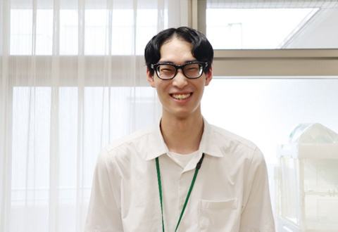 用度課